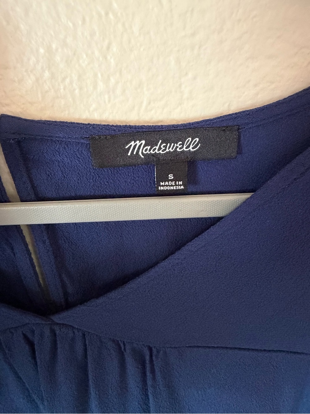 Madewell Deep Blue V-Neck Draped Short Sleeve Blouse - Picture 3 of 3